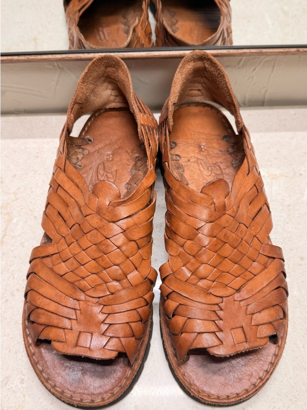 Brand X Handwoven Leather Huarache Sandals - Brown sz 8 - Picture 3 of 6
